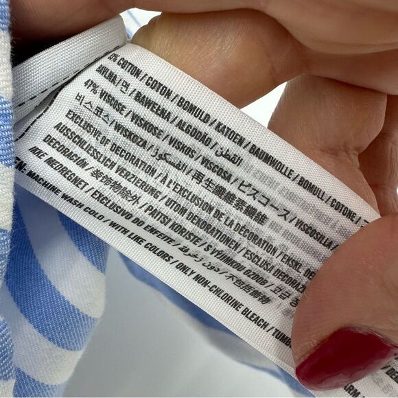 Abercrombie & Fitch Striped Women’s Blue White Cropped Shirt Size XS - Picture 6 of 7